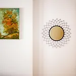 Сasa de vacaciones Nest - & Cozy Hideout
