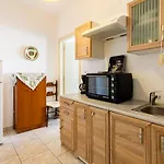 Сasa de vacaciones Nest - & Cozy Hideout
