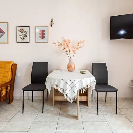 Nest - & Cozy Hideout * Kalamata